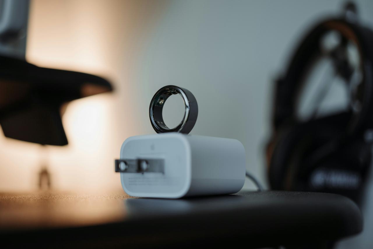 white and black portable speaker